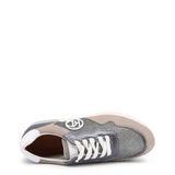 Henry Cottons - HAYLING