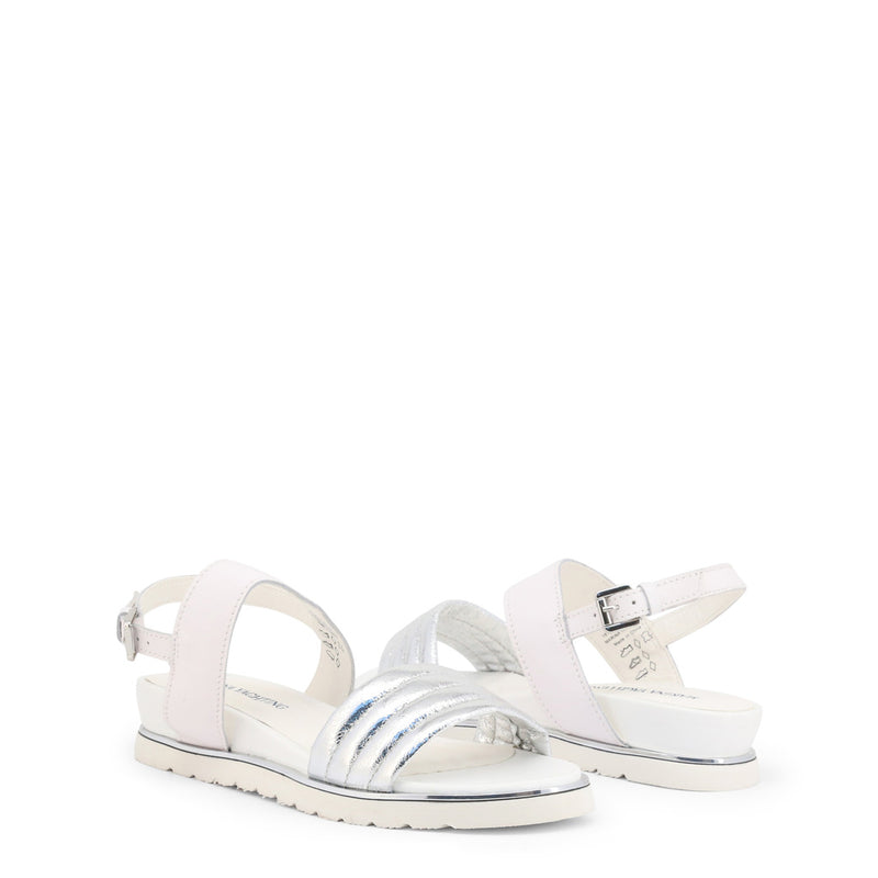 Marina Yachting - ZENEHA181W633831